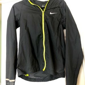 Nike lightweight windbreaker
